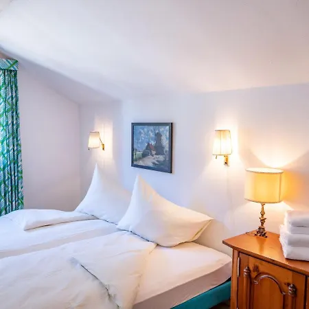 Chesa La Sajetta 12 By Interhome