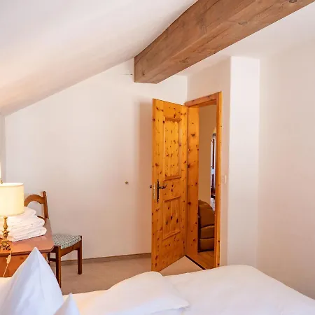 Apartamento Chesa La Sajetta 12 By Interhome *