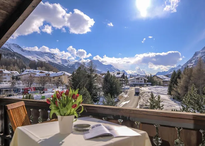 Chesa La Sajetta Apartment