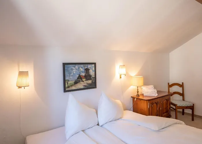 Chesa La Sajetta Apartment *